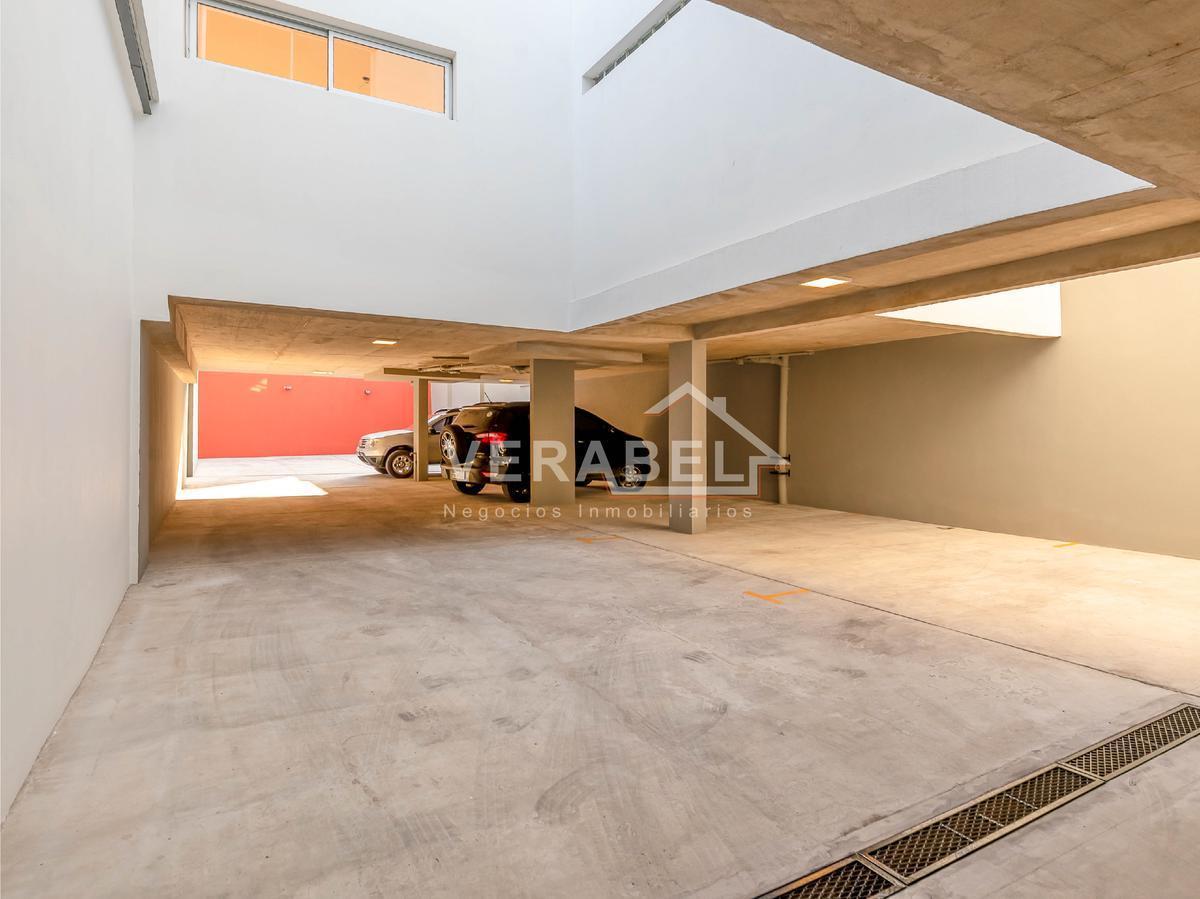 Foto de Venta de amplio 2 ambientes con balcón aterrazado. Excelente luminosidad, imagen 3
