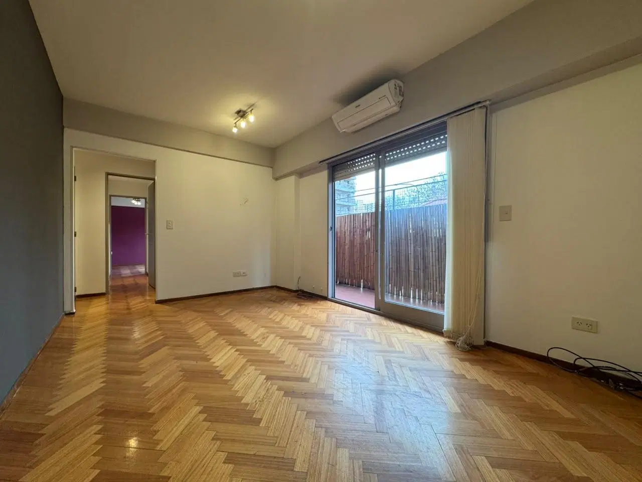 Departamento en Coghlan 1
