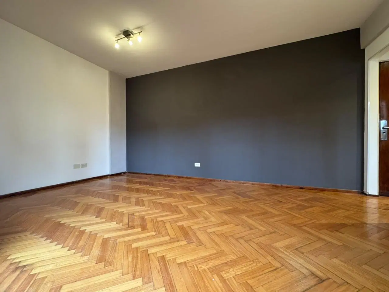 Departamento en Coghlan 3