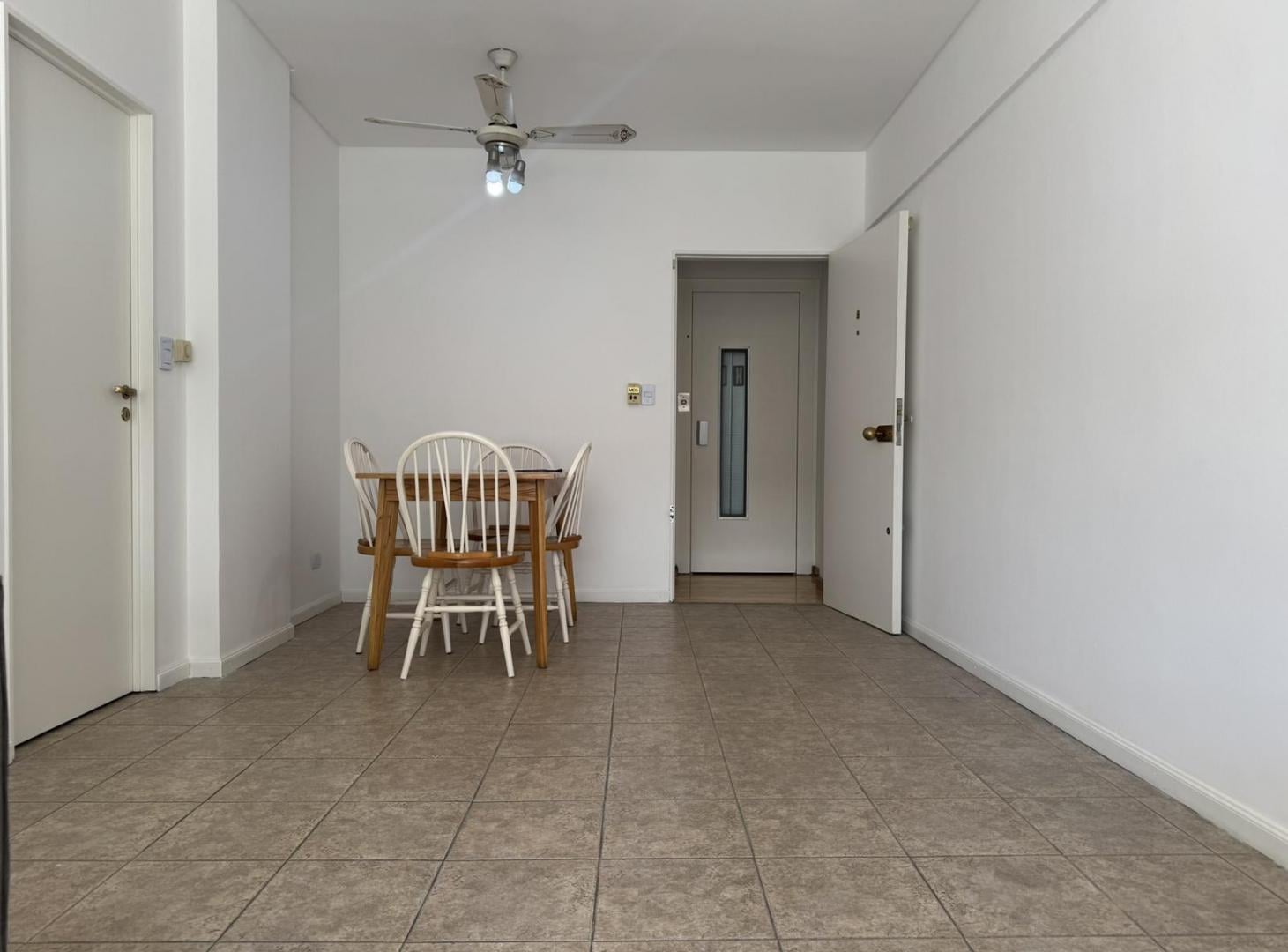 Foto de VILLA URQUIZA | 4 AMBIENTES COCHERA CUBIERTA Y BAULERA | MUY LUMINOSO !, imagen 3