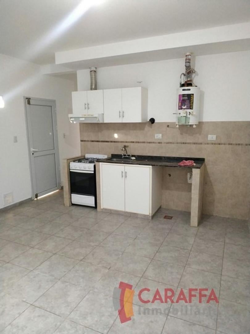 Foto de IMPECABLE DTO 1 DOR CON PATIO Y ESCRITURA -LOMAS DE SAN MART, imagen 1