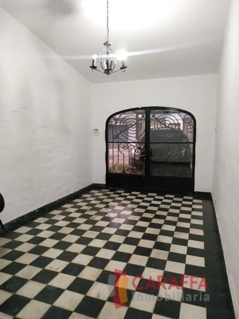CASA 2 DORM CON DEPTO Bº CERRO DE LAS ROSAS HERMOSA ZONA 2