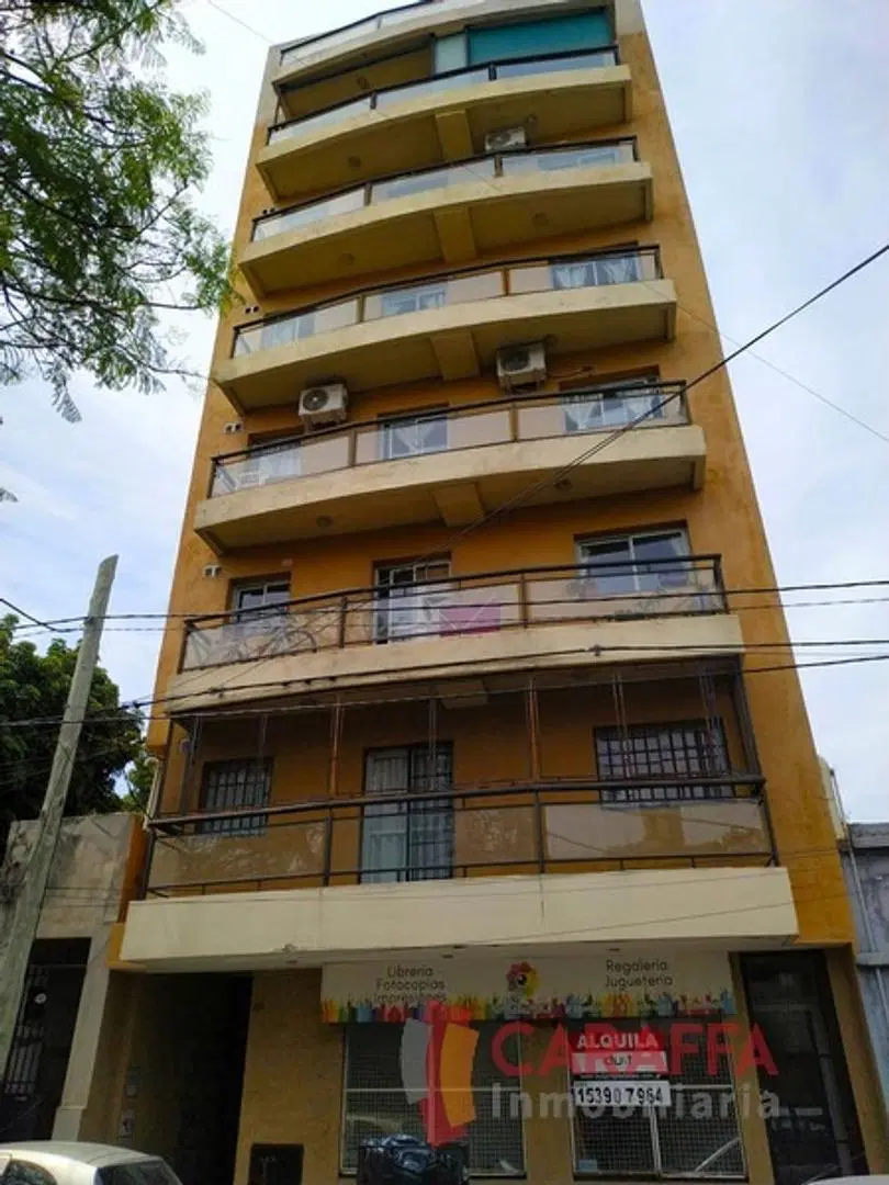 ALQUILO DEPARTAMENTO PB SOBRE MARTIN GARCIA 112 Bº SAN MARTI 5