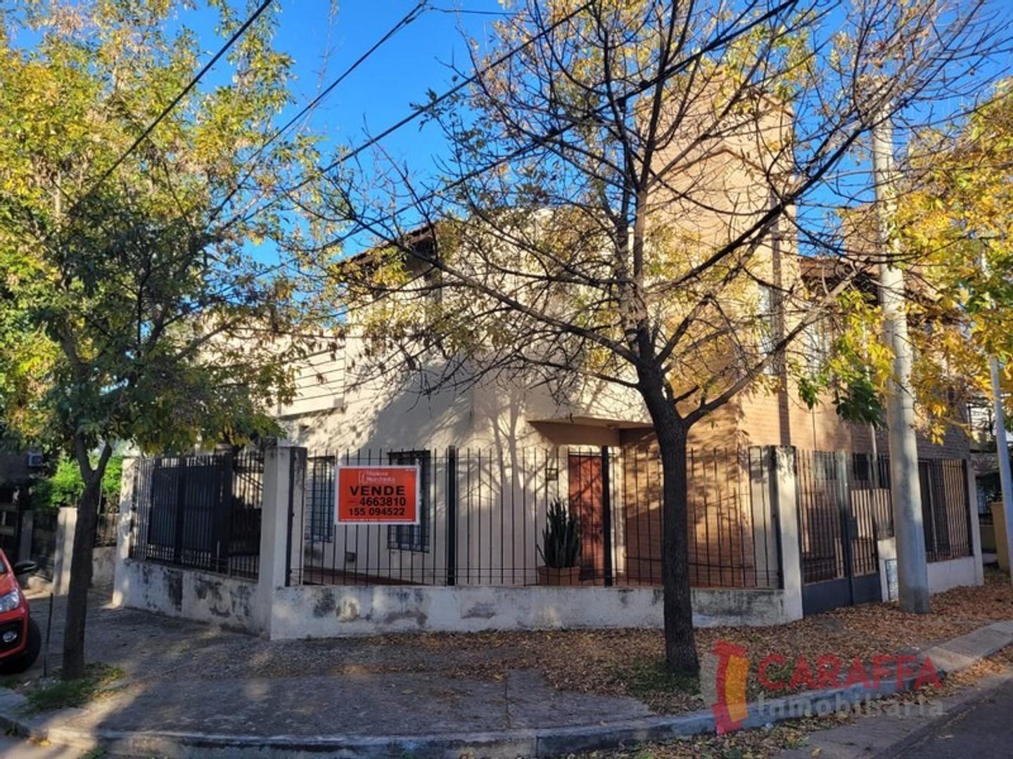 Foto de VENTA – DUPLEX (PH) 3 DORMITORIOS Bº PARQUE CAPITAL, imagen 2