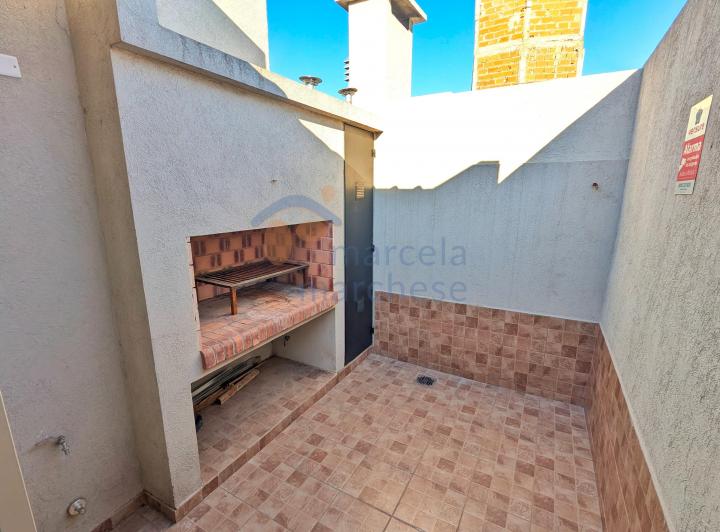 Moderno PH 3 Amb. con Terraza, 2 Patios y Parrilla, en Dos Plantas 4