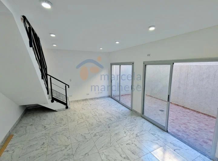 Moderno PH 3 Amb. con Terraza, 2 Patios y Parrilla, en Dos Plantas 2