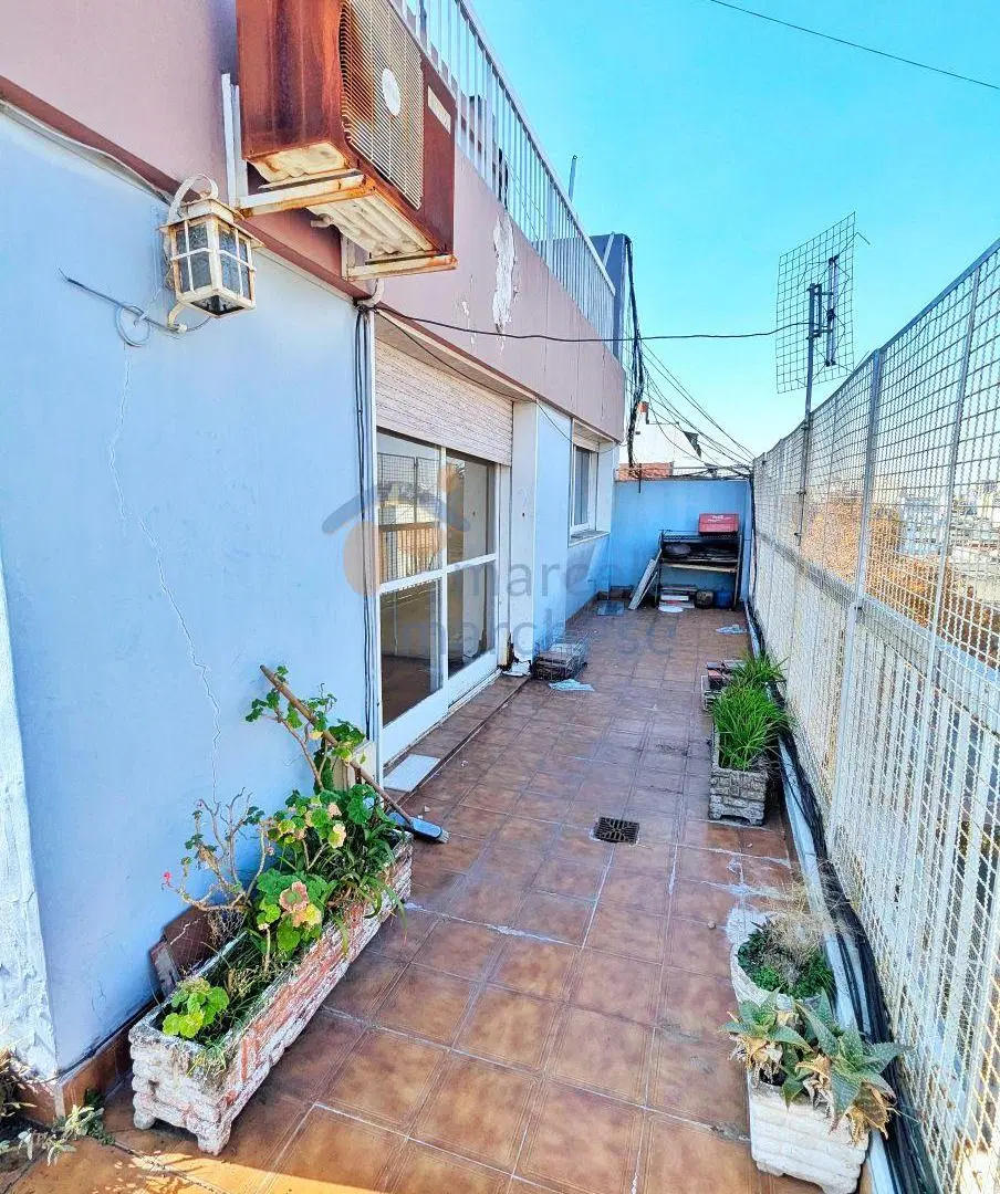 Amplio 4 Amb de 115 m² con Balcón Terraza en L – Apto Crédito – Piso Alto 4