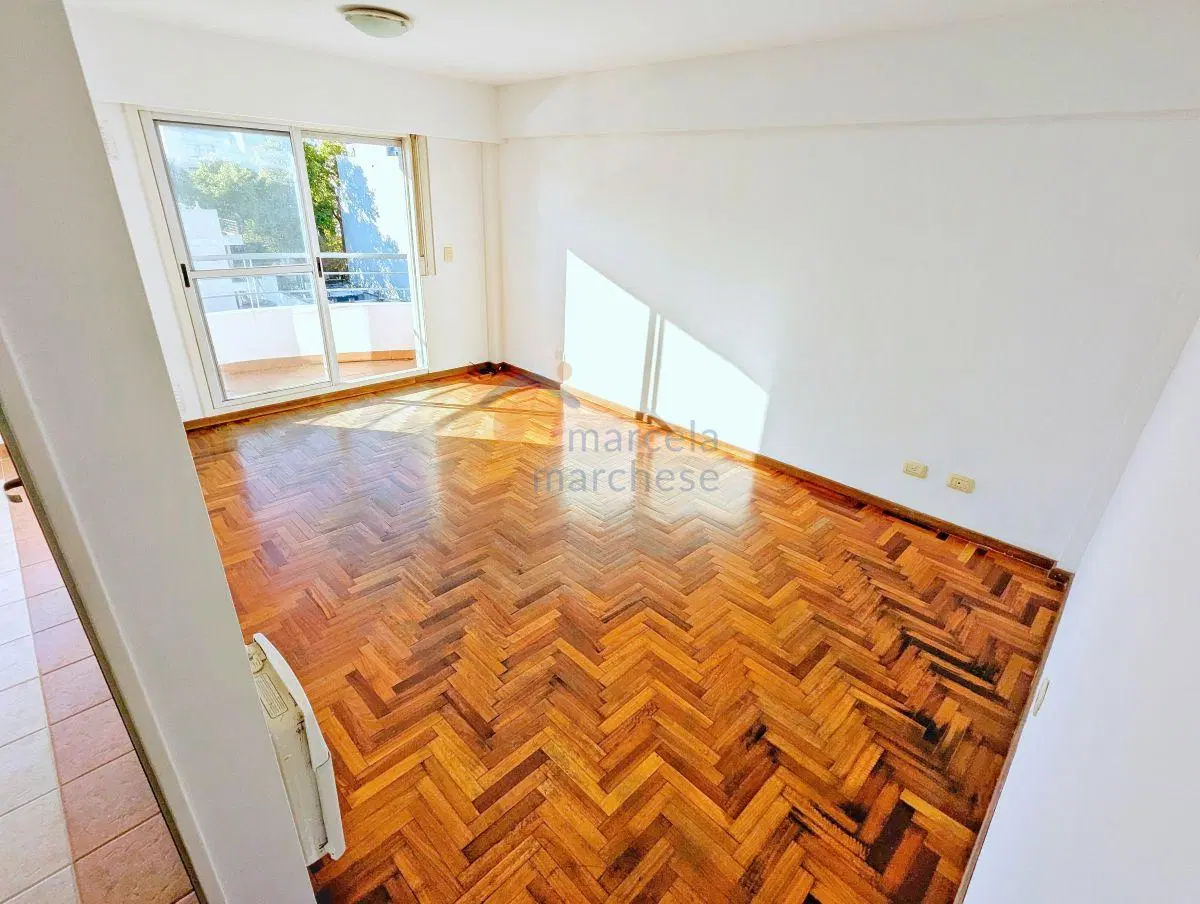 Depto. 2 Amb con Balcón y Vestidor – Piso Alto – Súper Luminoso 3