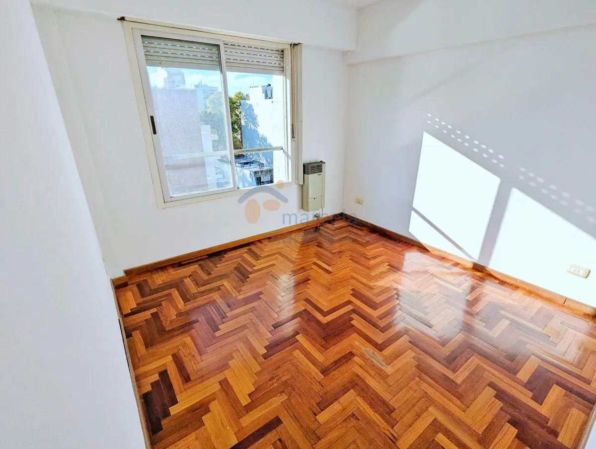 Depto. 2 Amb con Balcón y Vestidor – Piso Alto – Súper Luminoso 4