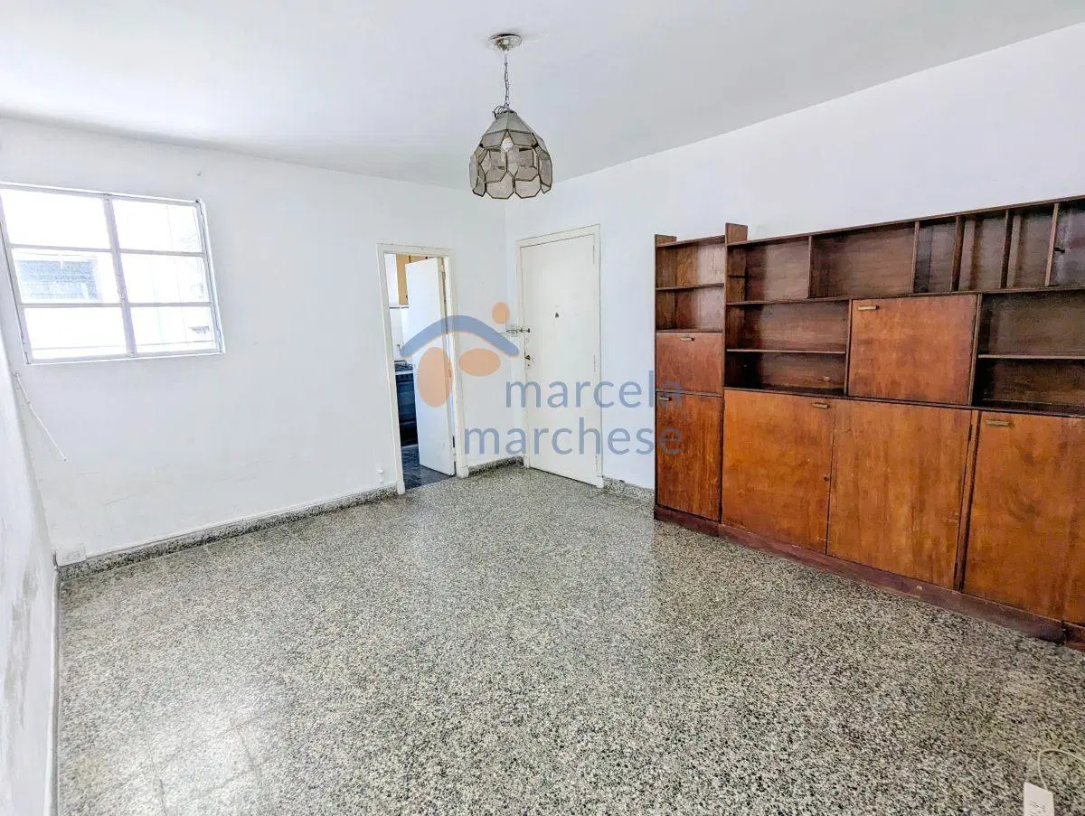 2 Amb Muy Luminoso con Bajas Expensas – 2do Piso por Escalera 2