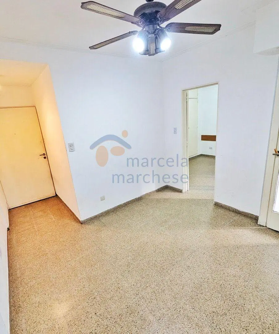 Depto. 2 Amb con Patio, en Flores! (Apto Profesional) 5