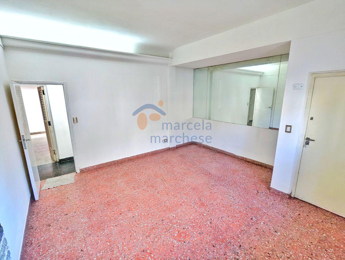 Foto de PH Tipo Casa 3 Amb con Patio + Cochera Propia – Apto Crédito – Sin, imagen 3