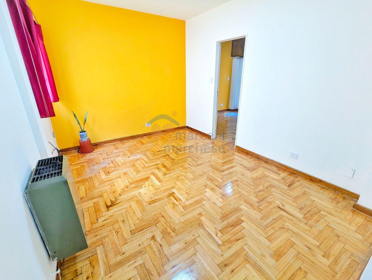 Foto de Departamento 2 Amb con Balcón Amplio– Piso Alto– Balvanera, imagen 5