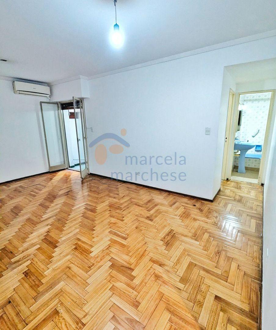 Foto de Departamento 2 Amb con Dos Patios y Lavadero – Caballito, imagen 1