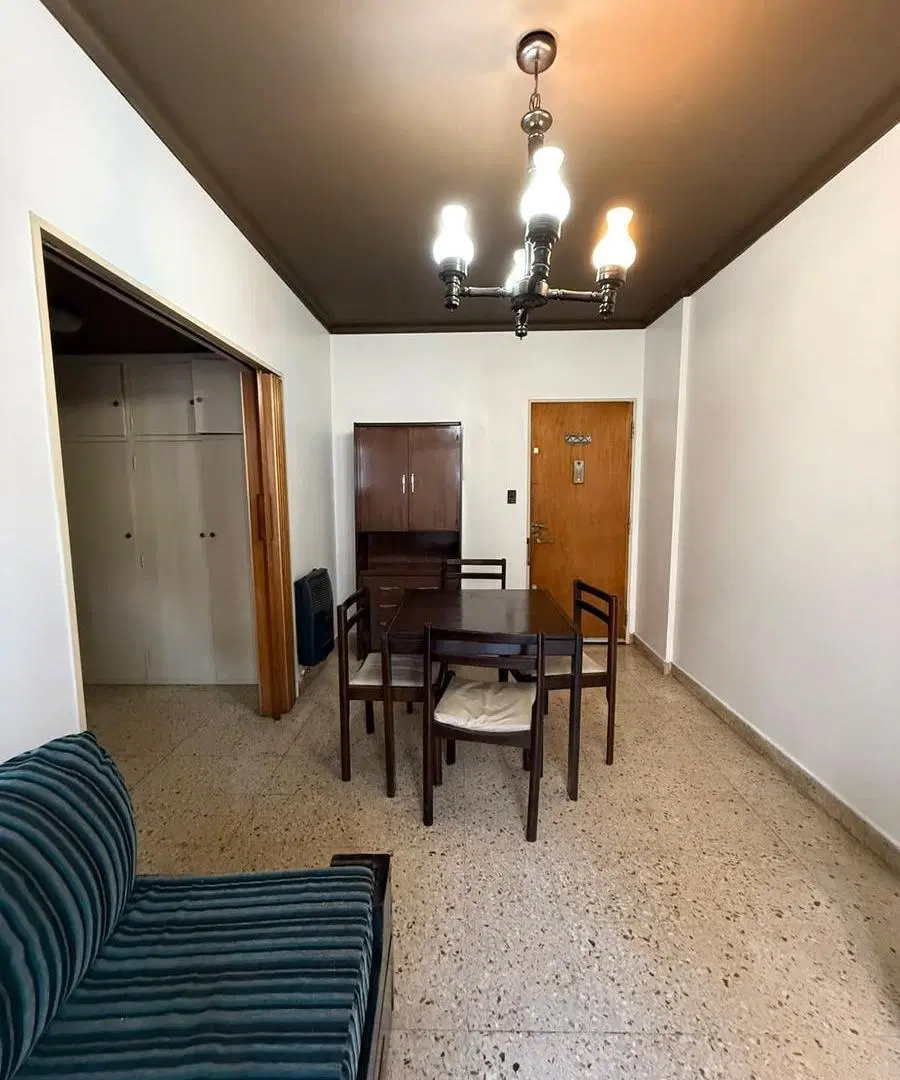 Departamento en Plaza Mitre 4