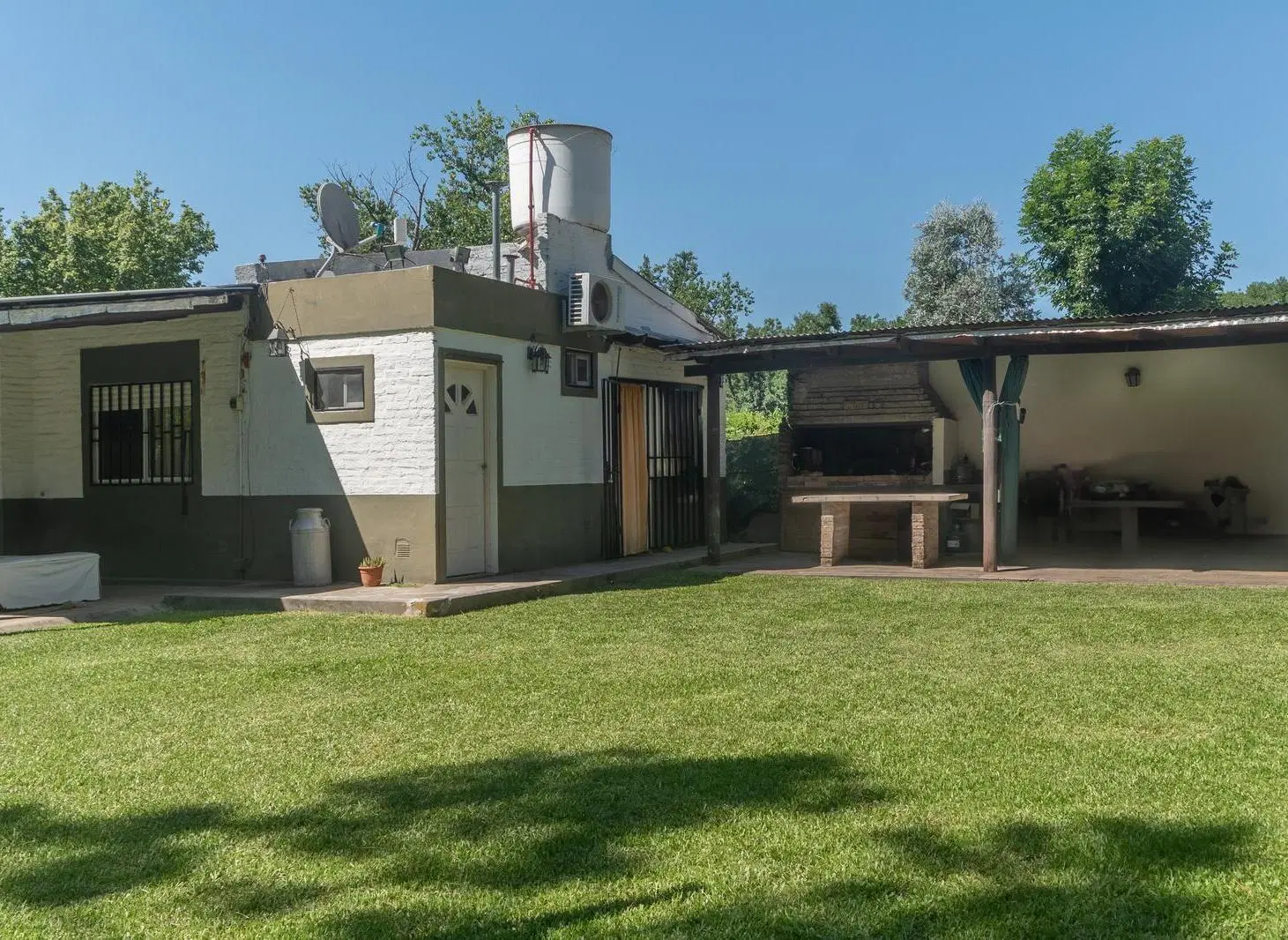 VENTA - CASA - 5 AMBIENTES - PROFESIONAL COUNTRY FUNES 5
