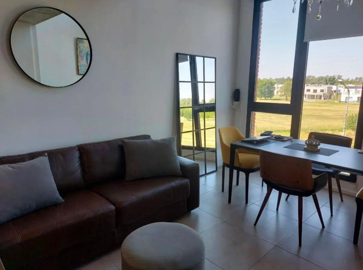 LOFT EN CLUB BAMBOO PILAR 4