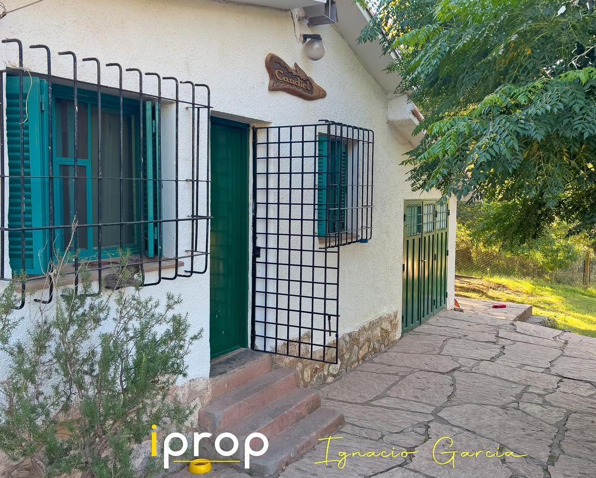 En Venta! Hermoso Chalet en Las Sierras! 2
