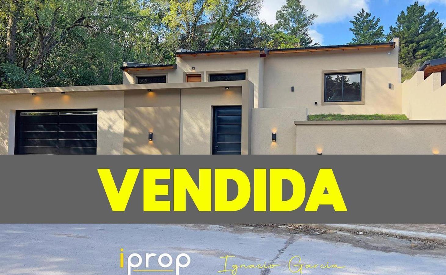 Foto de Espectacular Casa a estrenar!!! En la mejor zona de Villa Giardino!!! Todos los Servicios!!, imagen 4