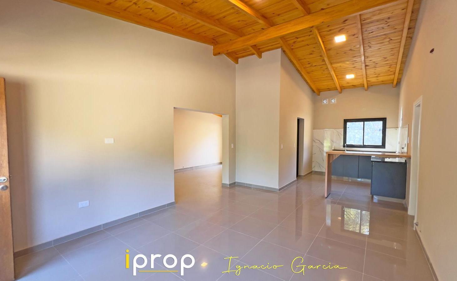 Foto de Espectacular Casa a estrenar!!! En la mejor zona de Villa Giardino!!! Todos los Servicios!!, imagen 5