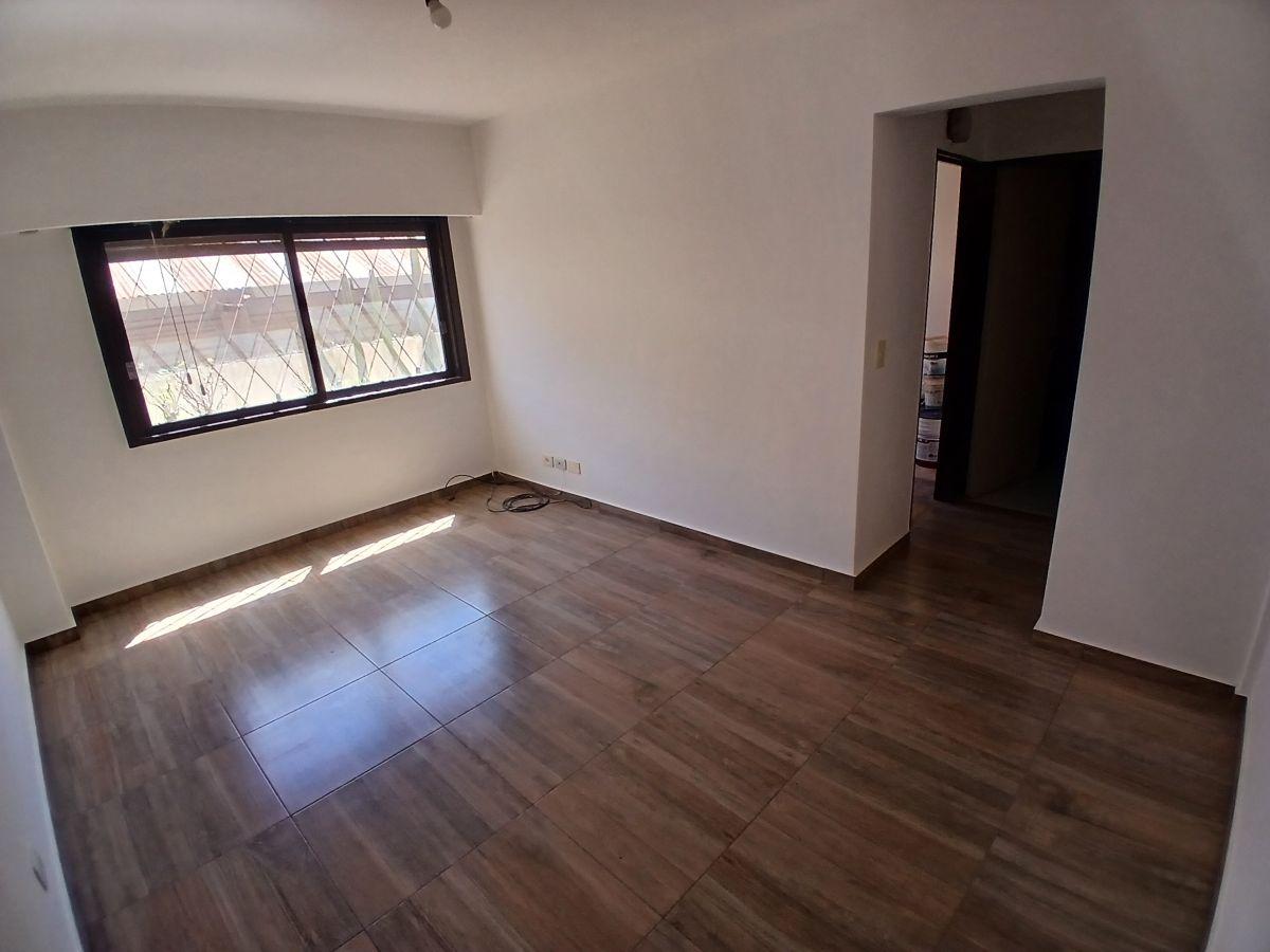 Foto de Excelente Departamento 2 Ambientes - Luminoso en Av. Directorio, imagen 1
