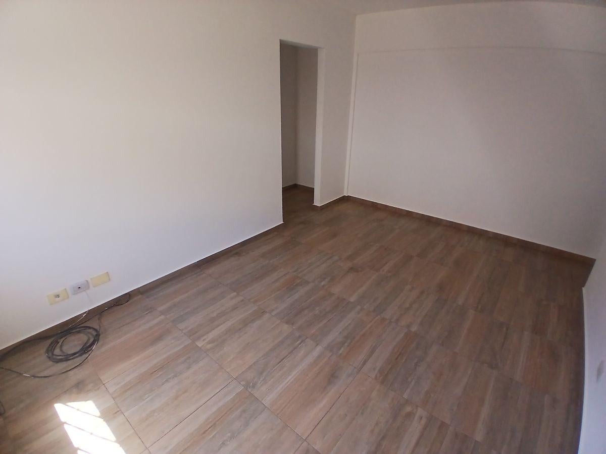 Foto de Excelente Departamento 2 Ambientes - Luminoso en Av. Directorio, imagen 5