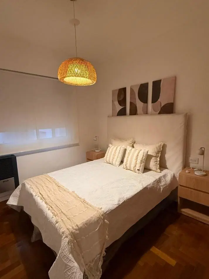VENTA DEPTO 2 AMB CON BALCON A LA CALLE PLAZA COLON 4