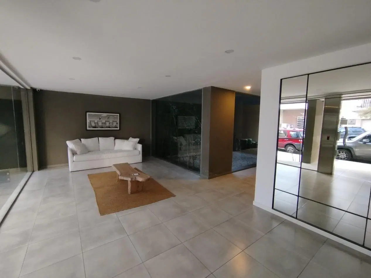 ALQUILER 24 MESES DEPARTAMENTO 2 AMB CON BALCON ED. ATHENAS XXIII PLAZA MITRE 8