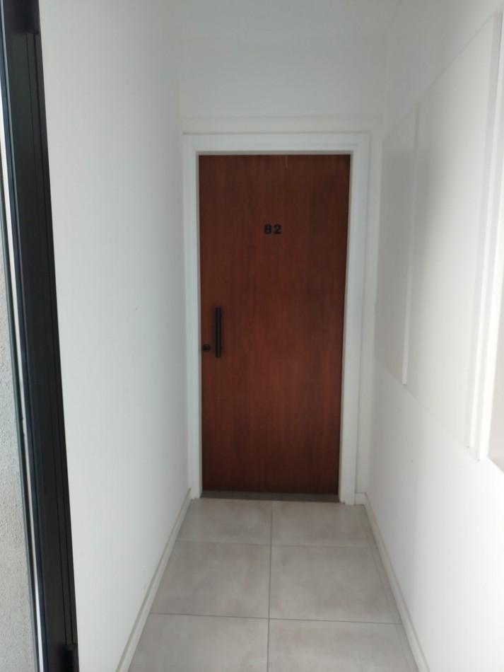Foto de ALQUILER 24 MESES DEPARTAMENTO 2 AMB CON BALCON ED. ATHENAS XXIII PLAZA, imagen 3