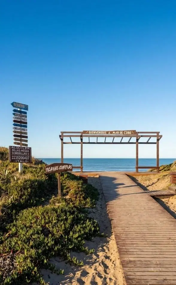 EN VENTA GRAN LOTE SOBRE ESQUINA EN LO MEJOR DE MAR DE COBO 3
