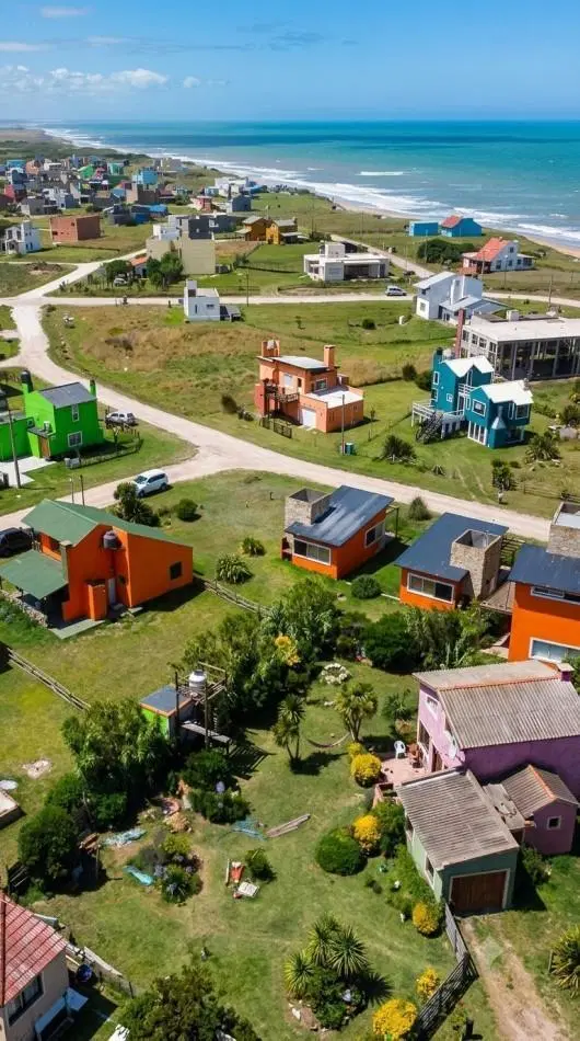 EN VENTA EXCELENTE LOTE PERINETRADO EN INMEJORABLE UBICACION | CAMET NORTE 4