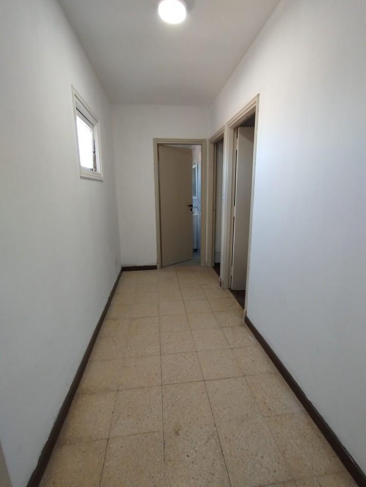 Foto de ALQUILER 24 meses DEPTO 3 AMBIENTES CON BALCON ZONA NUEVA TERMINAL, imagen 4