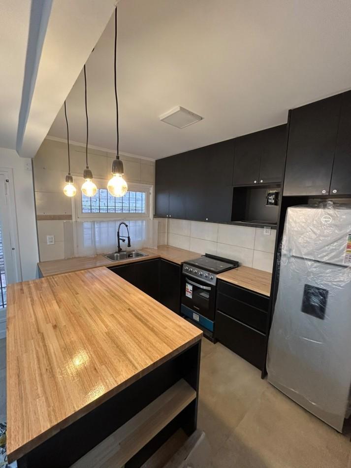 Foto de VENTA APTO CREDITO PH 4 AMB RECICLADO Y EQUIPADO A METROS DE LA COSTA, imagen 1