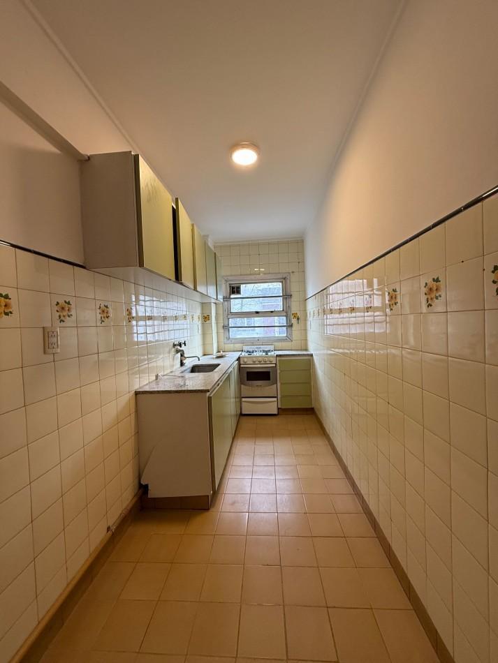 Foto de VENTA DPTO 2 AMBIENTES DE 47 MTS AL FRENTE CON BALCON ZONA CENTRO, imagen 3