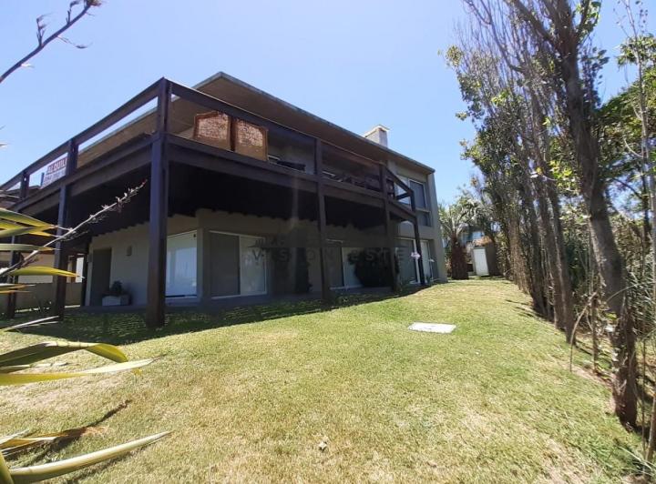 Casa en Alquiler de 5 Dormitorios en El Chorro 3
