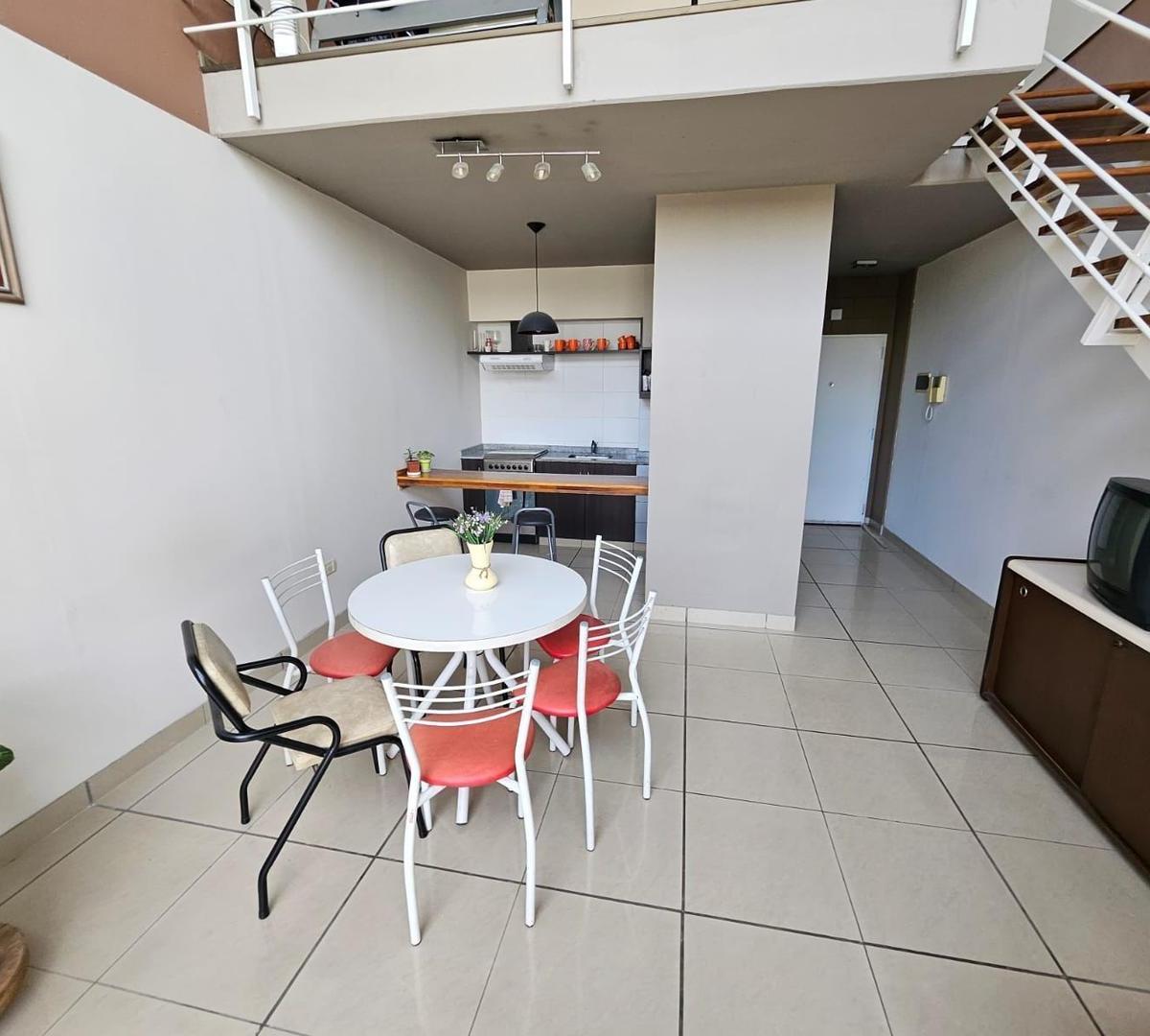 Impecable Duplex en Parque Chas a m de Subte B 2