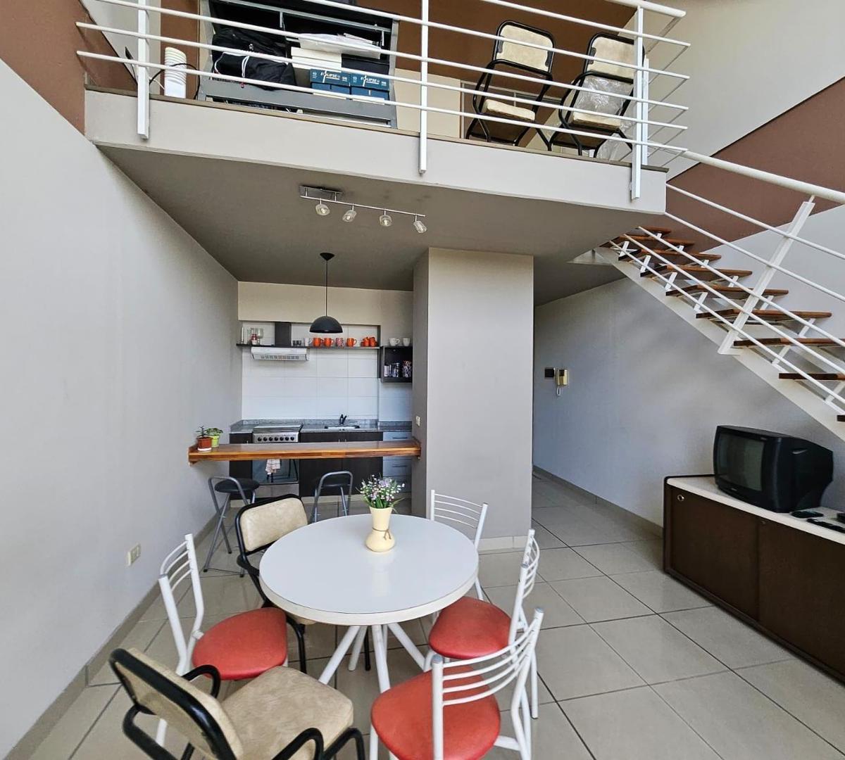 Impecable Duplex en Villa Ortuzar a m de Subte B 1