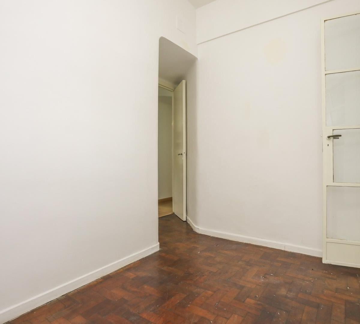 Excelente 3 ambientes con dependencia en Recoleta