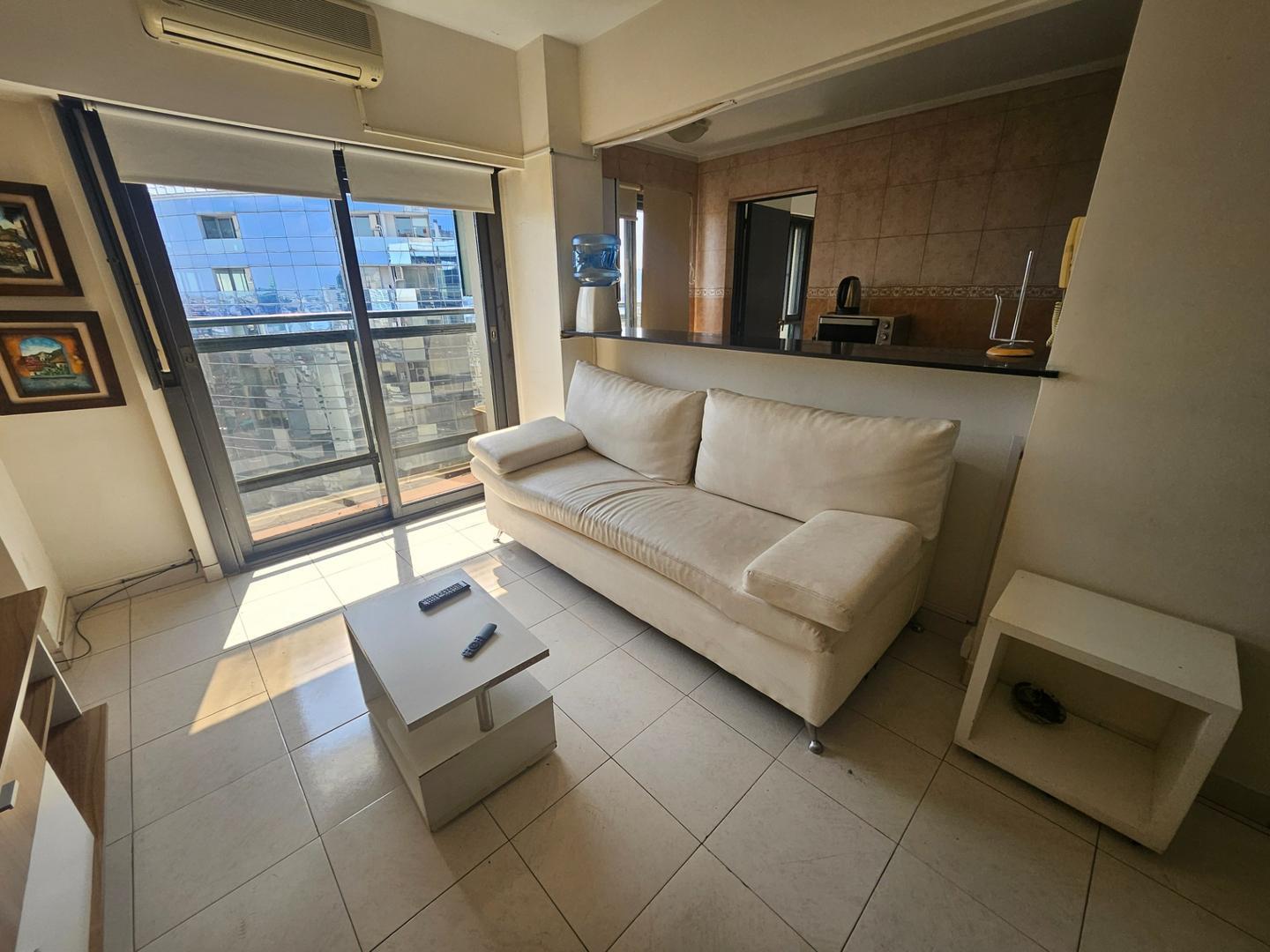 Piso 19 vista abierta tres ambientes más dep.