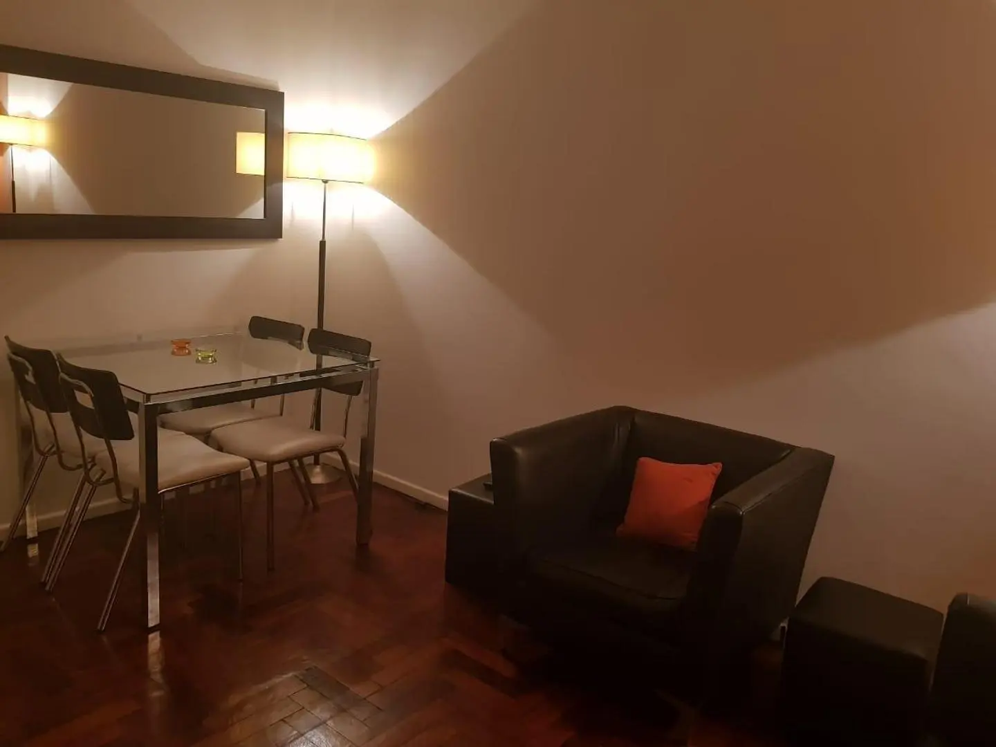 Dos ambientes en Congreso amoblado y equipado 5
