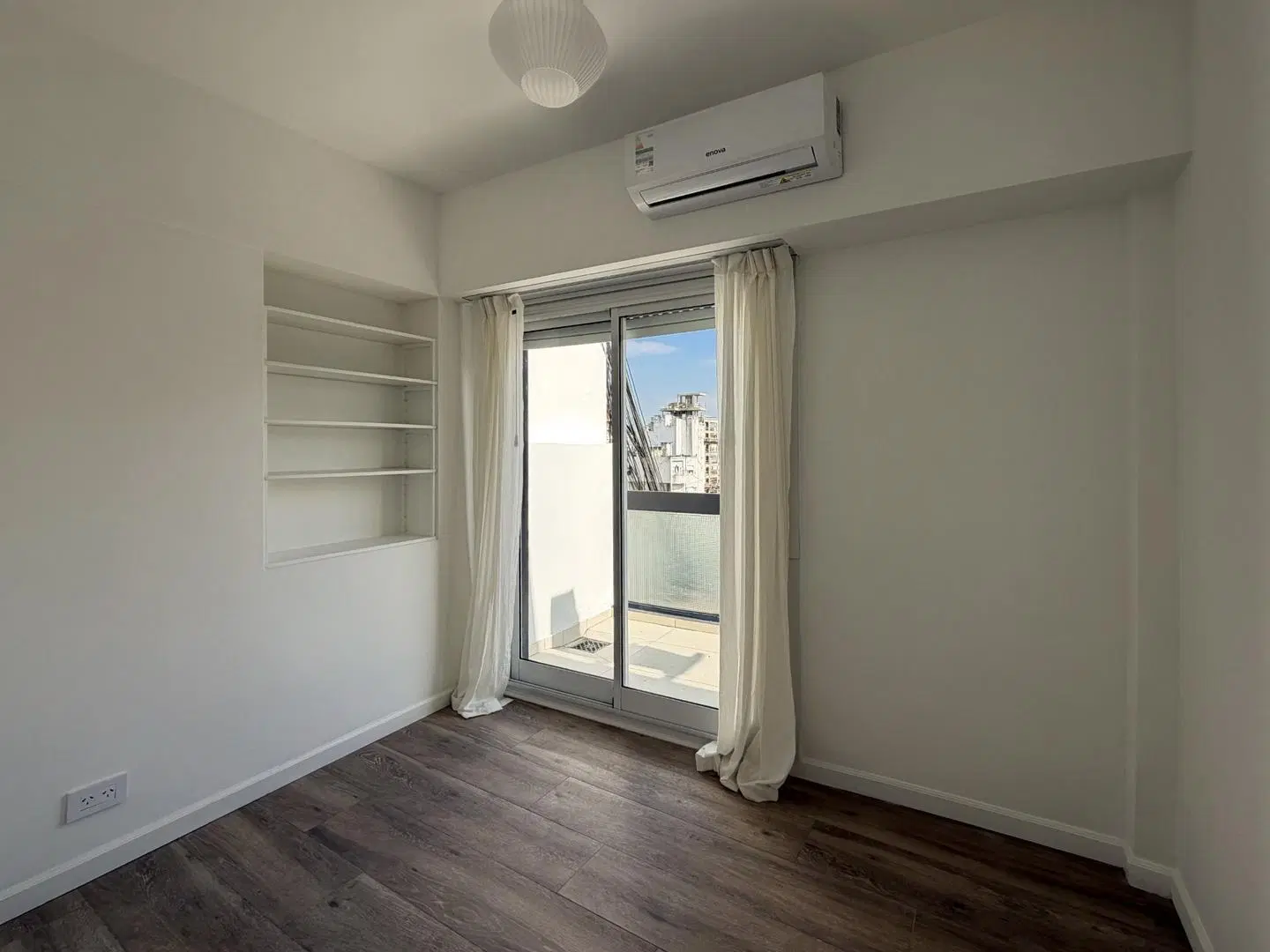 3 ambientes a nuevo piso 11 al frente con gran balcon 5