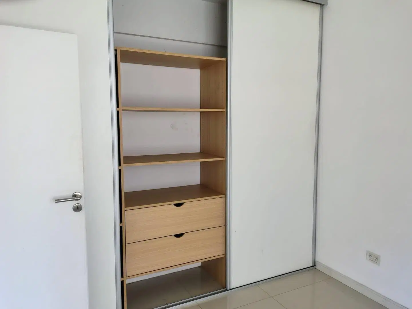 Excelente dos ambientes - Torre con Amenities 4