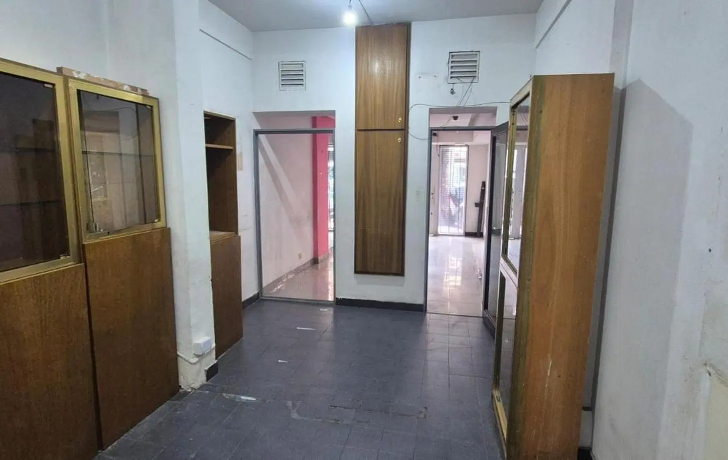 Local en venta en Caballito 4