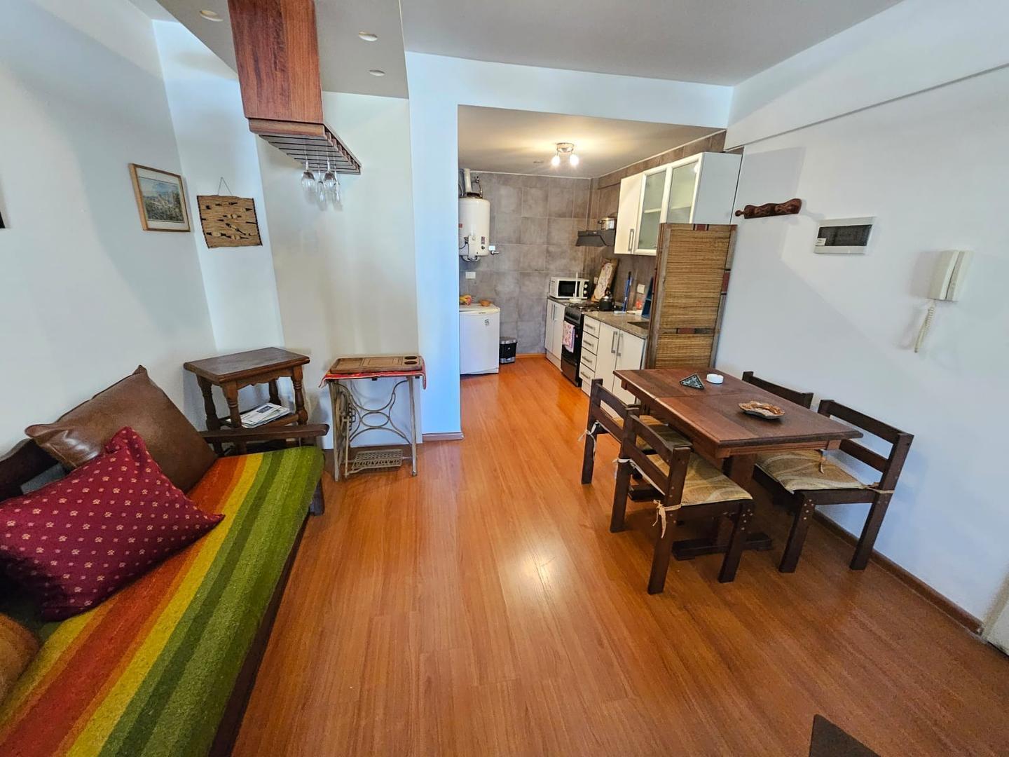 Foto de Monoambiente con terraza propia impecable, imagen 5