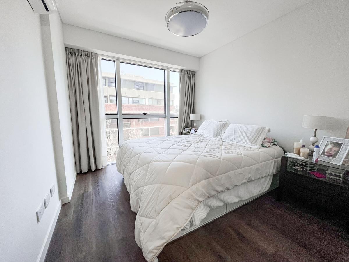 Hermoso Departamento de 2 Dorm. con Cochera Francia y Central Argentino 2
