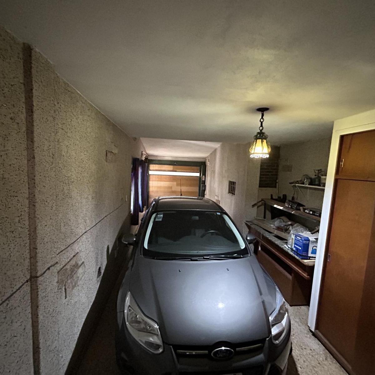 Venta Casa 5 Dorm. en Dos Plantas Terraza Cochera y 2 Patios Rosario Alberdi 4