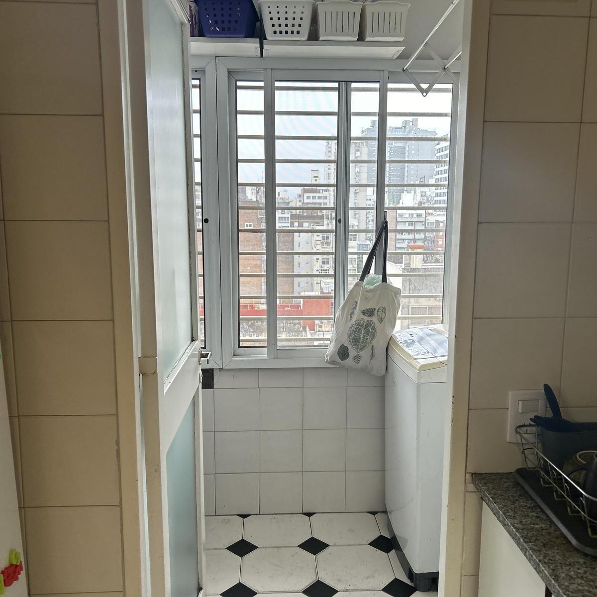 Departamento en Venta en Entre Ríos Al 400 4