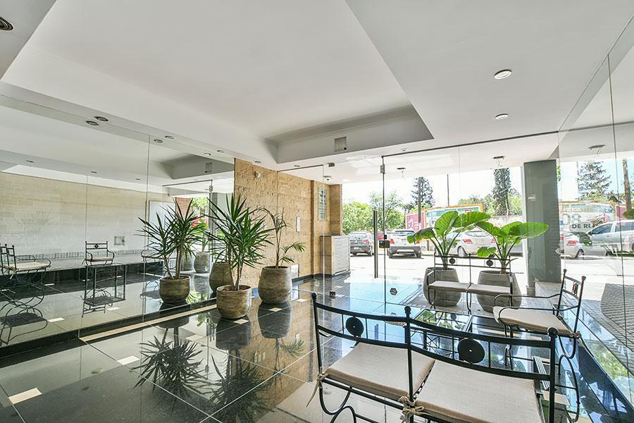 Departamento en Martin 1