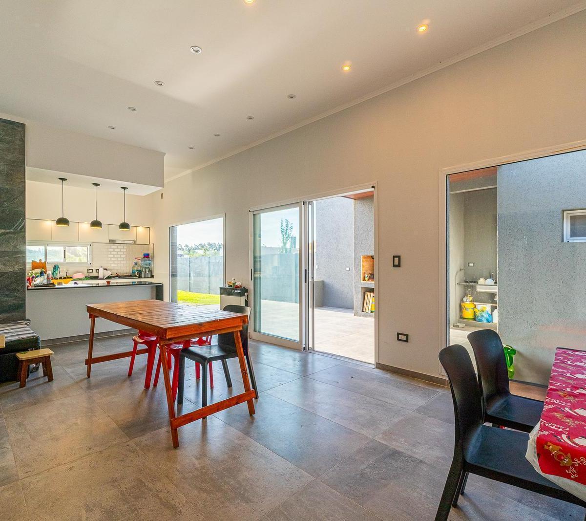 Excelente Casa en Don Mateo