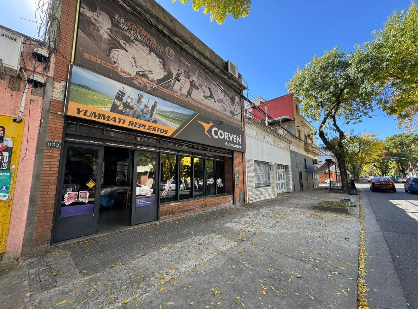 Local en venta amplio ideal para zona comercial.